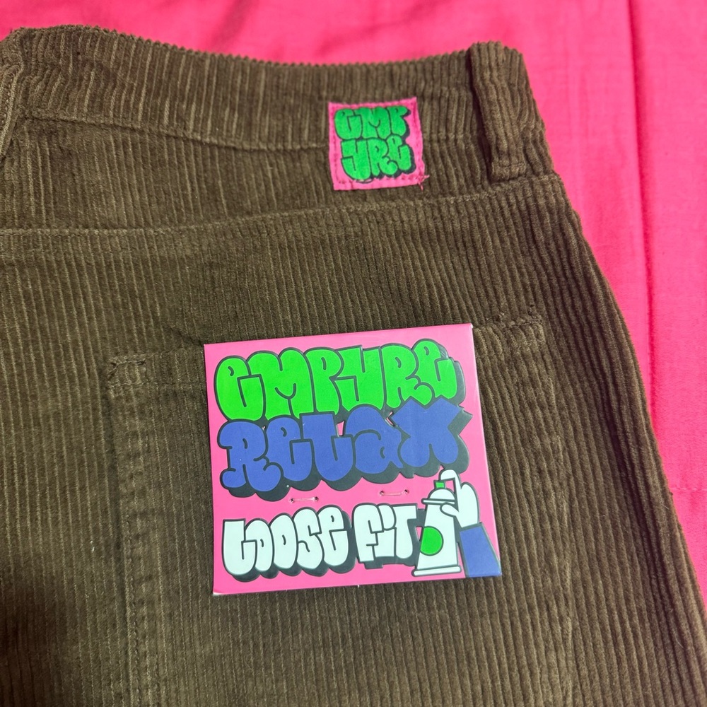 NWT brown Empyre corduroyed pants from zumiez